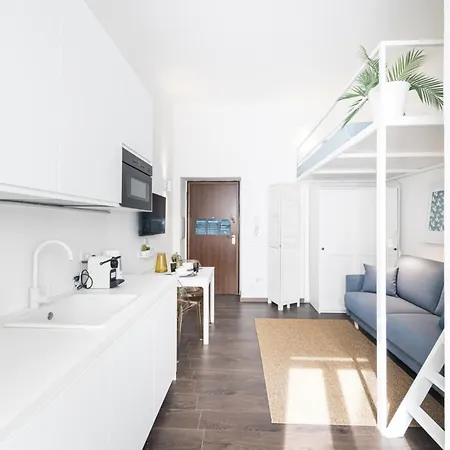 Easylife - Monolocale Soppalcato In Porta Romana Apartment